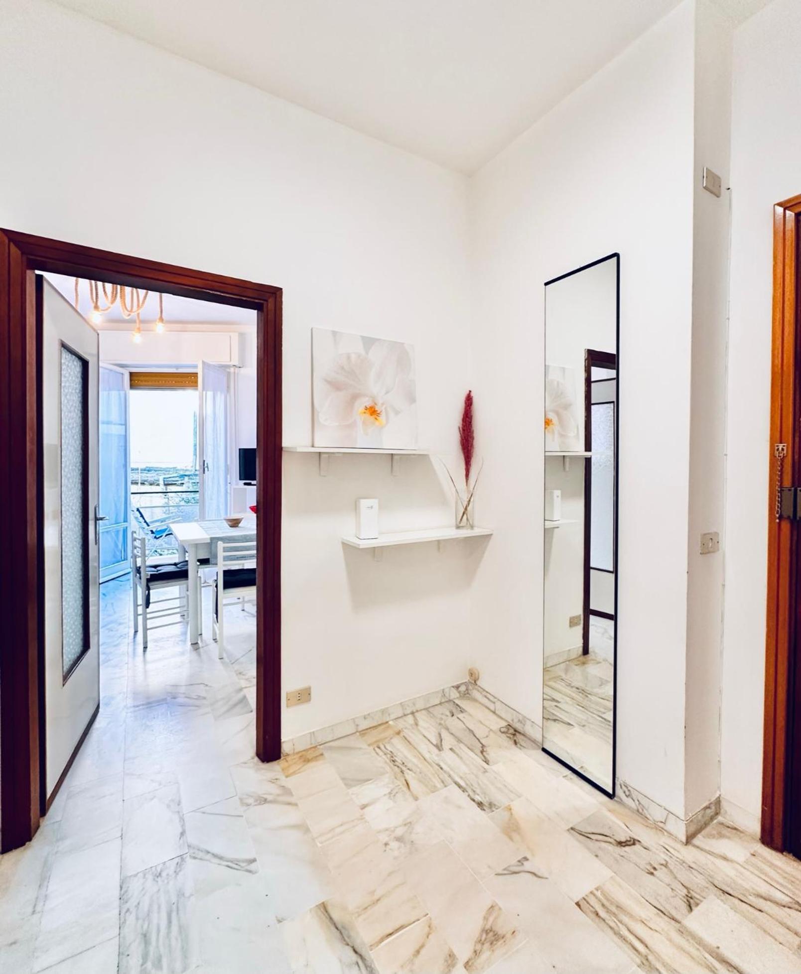 Hostdomus - Cozy Corner Near The Sea Apartment Finale Ligure